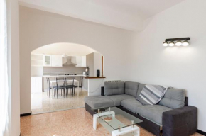 ALTIDO Family Flat with 3 Balconies, 10 Min to Beach Moneglia